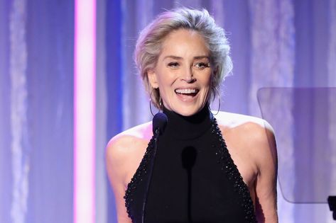 Шэрон Стоун покорила Канны в роскошном платье от Dolce Gabbana