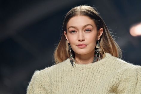 Джиджи Хадид снялась для Harper's Bazaar