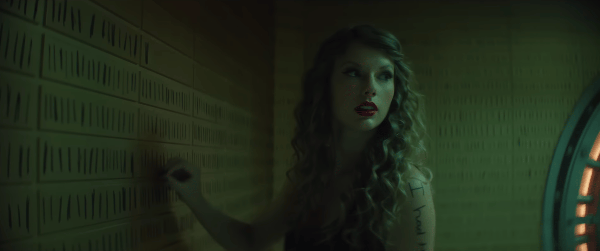 Taylor Swift a lansat videoclipul piesei "I Can See You"