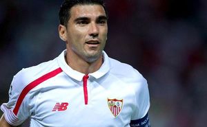 Un fotbalist a murit ars în propria mașină