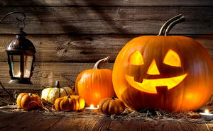 Tradiții și obiceiuri în noaptea de Halloween