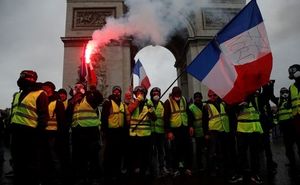 Во Франции беспорядки по всей стране - 6 матчей Лиги 1 перенесены