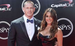 Iubita lui John Cena a facut senzatie intr-o rochie din latex la gala ESPY (Foto)