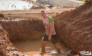 ”Glodiator Mud Race” - cursă cu obstacole plină de noroi