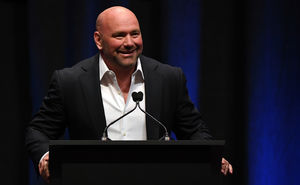 Президент UFC после шутки Нурмагомедова пригрозил поговорить с его отцом