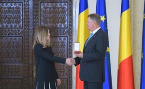 Президент вручил Симоне Халеп Звезду Румынии