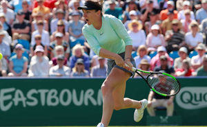 Halep, învinsă de Angelique Kerber în sferturi de finală la Eastbourne