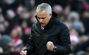 Mourinho se întoarce în fotbal şi face două transferuri colosale
