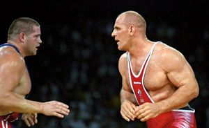 Олимпийскому чемпиону Александру Карелину исполняется 50 лет (Видео)
