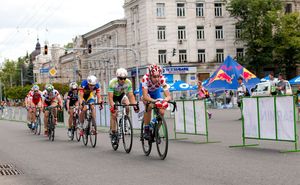 Red Bull - partenerul cursei de ciclism Chisinau Criterium