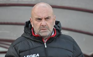 В Италии тренер нокаутировал соперника ударом головой (Видео)