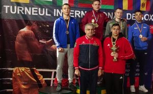 Boxerul Victor Carapcevschi a primit un trofeu special