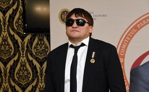 Легендарный спортсмен Олег Крецул поздравляет Молдову с Новым годом!