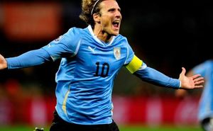 Diego Forlan și-a anunțat retragerea din fotbalul profesionist