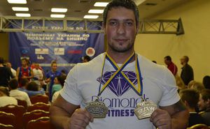 Единственный пауэрлифтер из Молдовы Виктор Дубов участвовал в Кубке Украины по жиму лежа