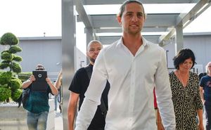 Mama lui Rabiot a provocat un incident halucinant pe aeroport