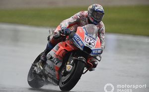 MotoGP: Довициозо одержал победу в Валенсии (Видео)
