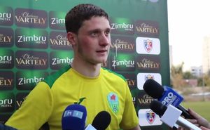 Два игрока Зимбру и Зари наказаны за агрессивное поведение