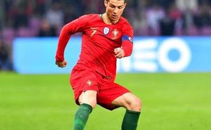 Hattrick-ul lui Ronaldo a calificat Portugalia în finala LN
