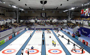 Curling masculin: Elveţia învinge Canada pentru medalia de bronz