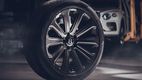 Bentley Bentayga primește cele mai mari jante din fibră de carbon