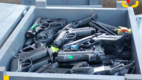 Arme de foc scoase din circuit, topite într-un cuptor imens din Chișinău