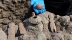 Un ou de găină, vechi de 1.000 de ani, a fost descoperit intact