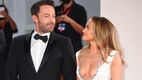 Jennifer Lopez şi Ben Affleck au atras toate privirile pe covorul roşu
