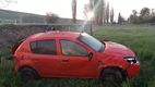 Mașină răsturnată la Nisporeni: 5 persoane, rănite. Șoferul, vizibil beat