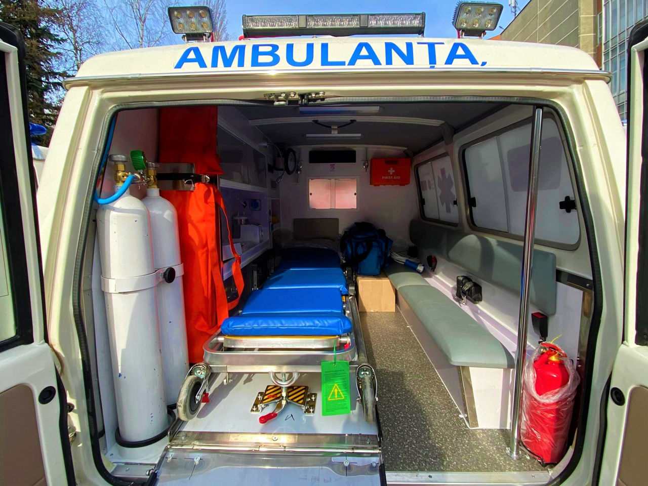 20 de ambulanțe noi, repartizate echipelor AMU din Republica Moldova