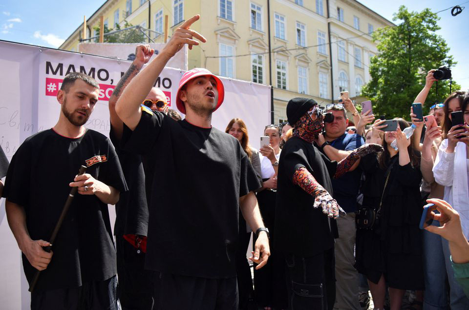Kalush Orchestra va merge în turneu prin Europa pentru a strânge bani