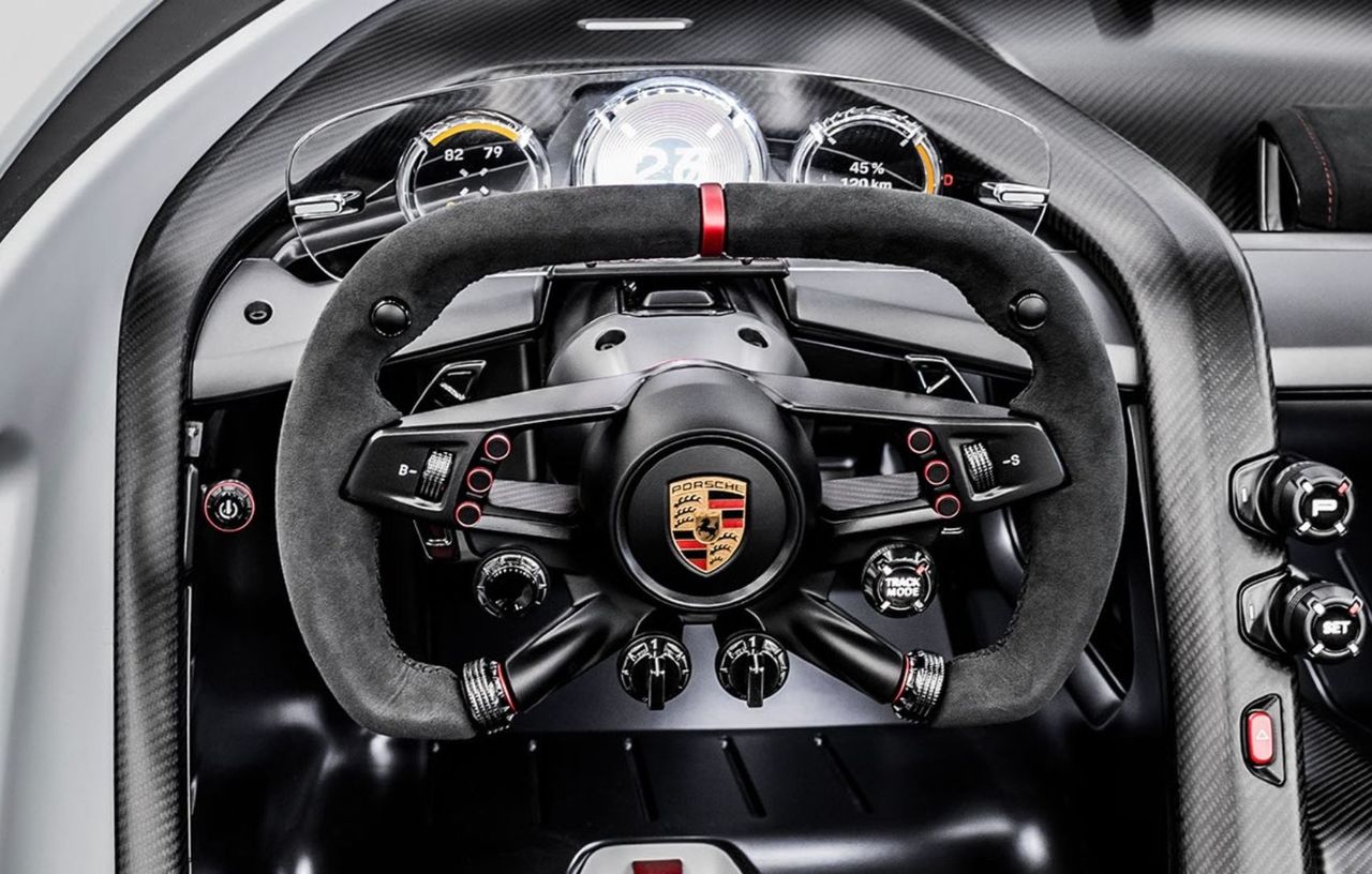 Porsche prezintă Vision GT, un concept creat pentru jocul Gran Turismo 7