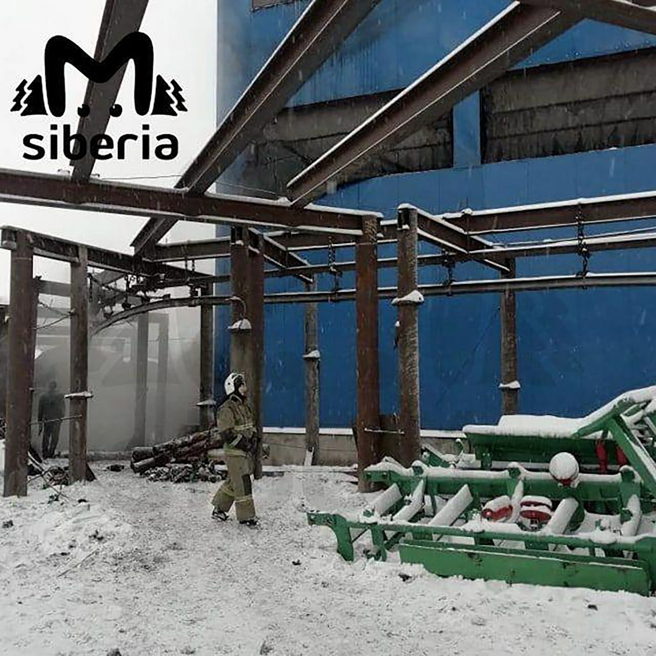 Incendiu într-o mină din Siberia: Un mort. 48 sunt blocați în subteran