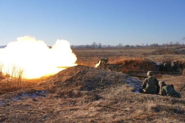 Militarii, în acțiune: Trageri de luptă la Centrul Brigăzii Moldova