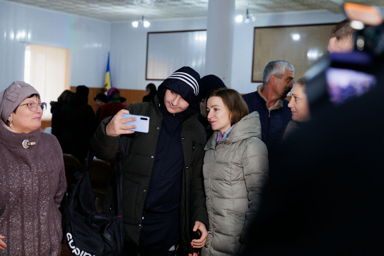 Șefa statului a mers în vizită în câteva localități din raionul Dondușeni