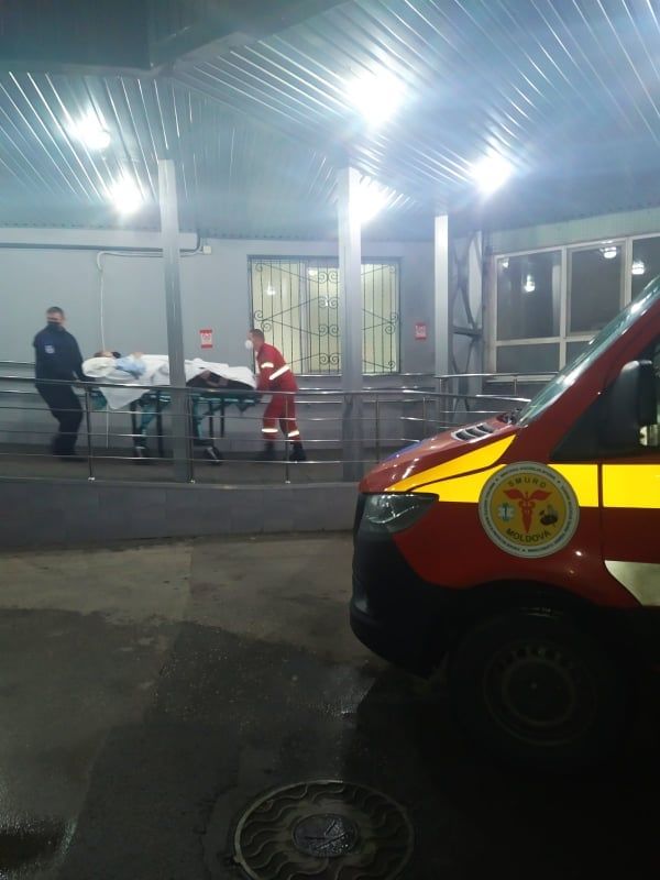 O moldoveancă, adusă acasă de la Viena cu SMURD: Intervenția a durat 17 ore