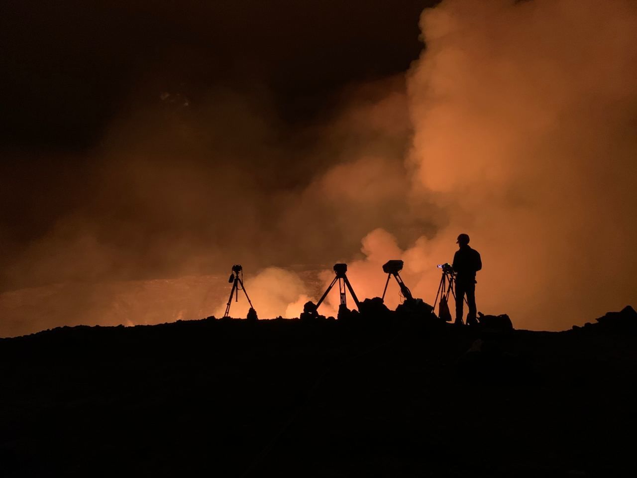 Hawaii: Unul dintre cei mai activi vulcani din lume este gata să erupă