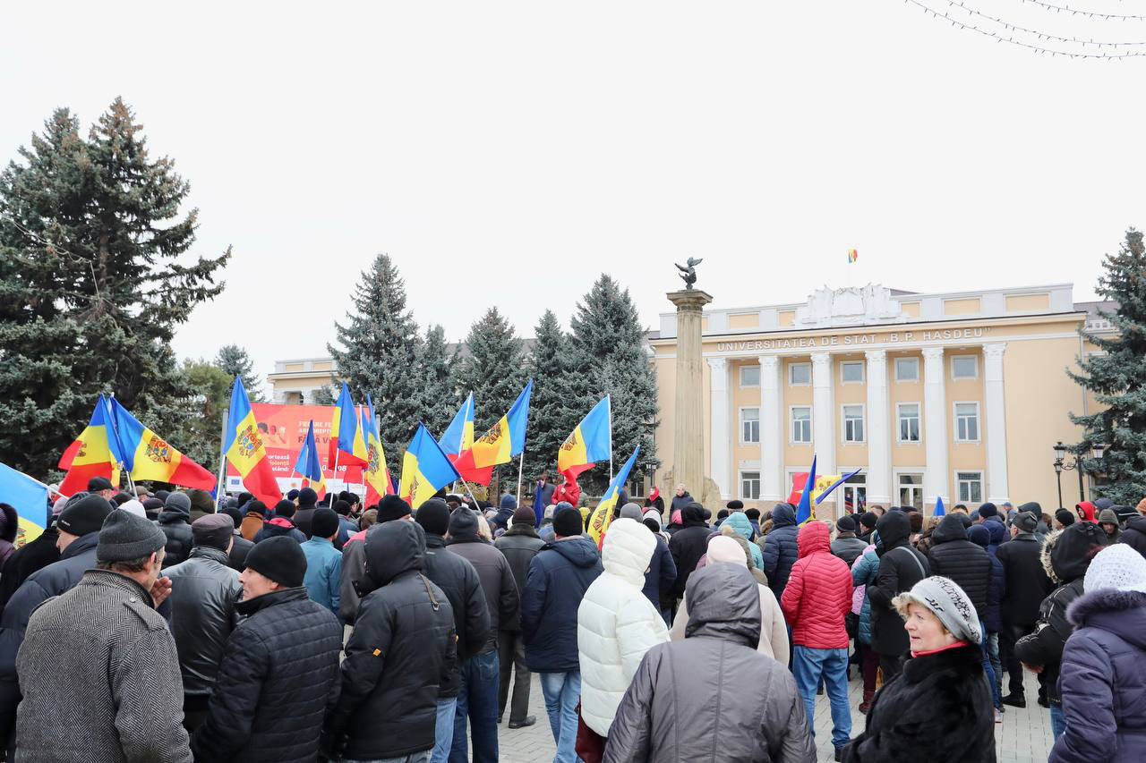 Погода в кагуле на 10. Митинг. Митинг против. Разгон митинга в Молдове. Молдова сейчас.