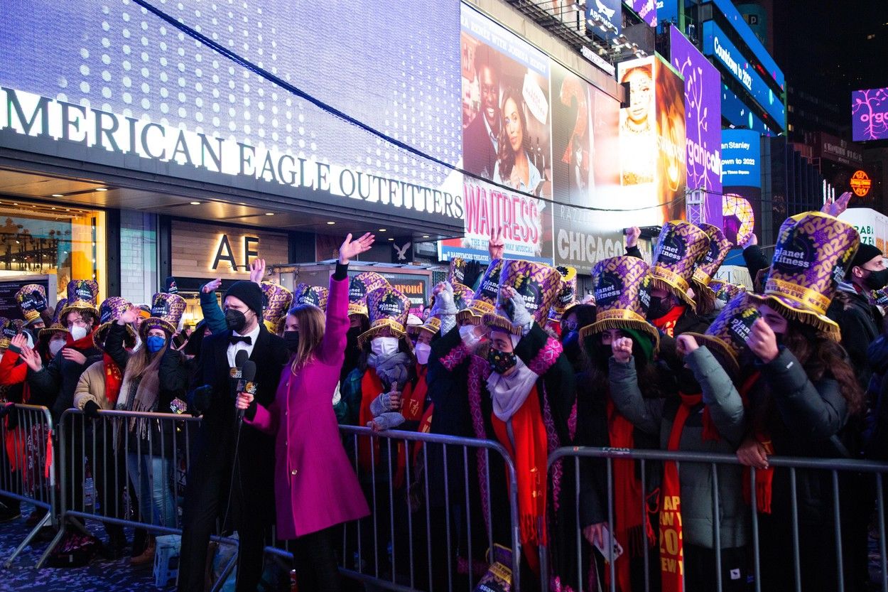 Revelion: Spectacol de lumină și culoare la New York după un an de pauză