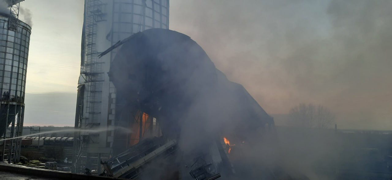 Apel sporit de intervenție: Incendiu pe teritoriul Portului Giurgiulești