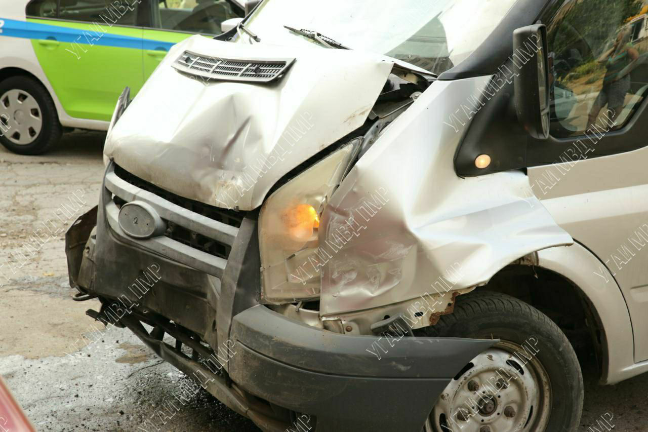 Accident în lanț, provocat de un șofer beat la Tiraspol: Un rănit