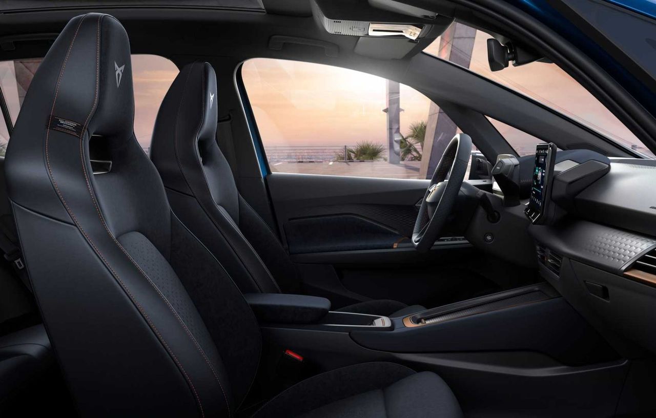 Primul model electric Cupra a debutat: Autonomie de până la 540 km