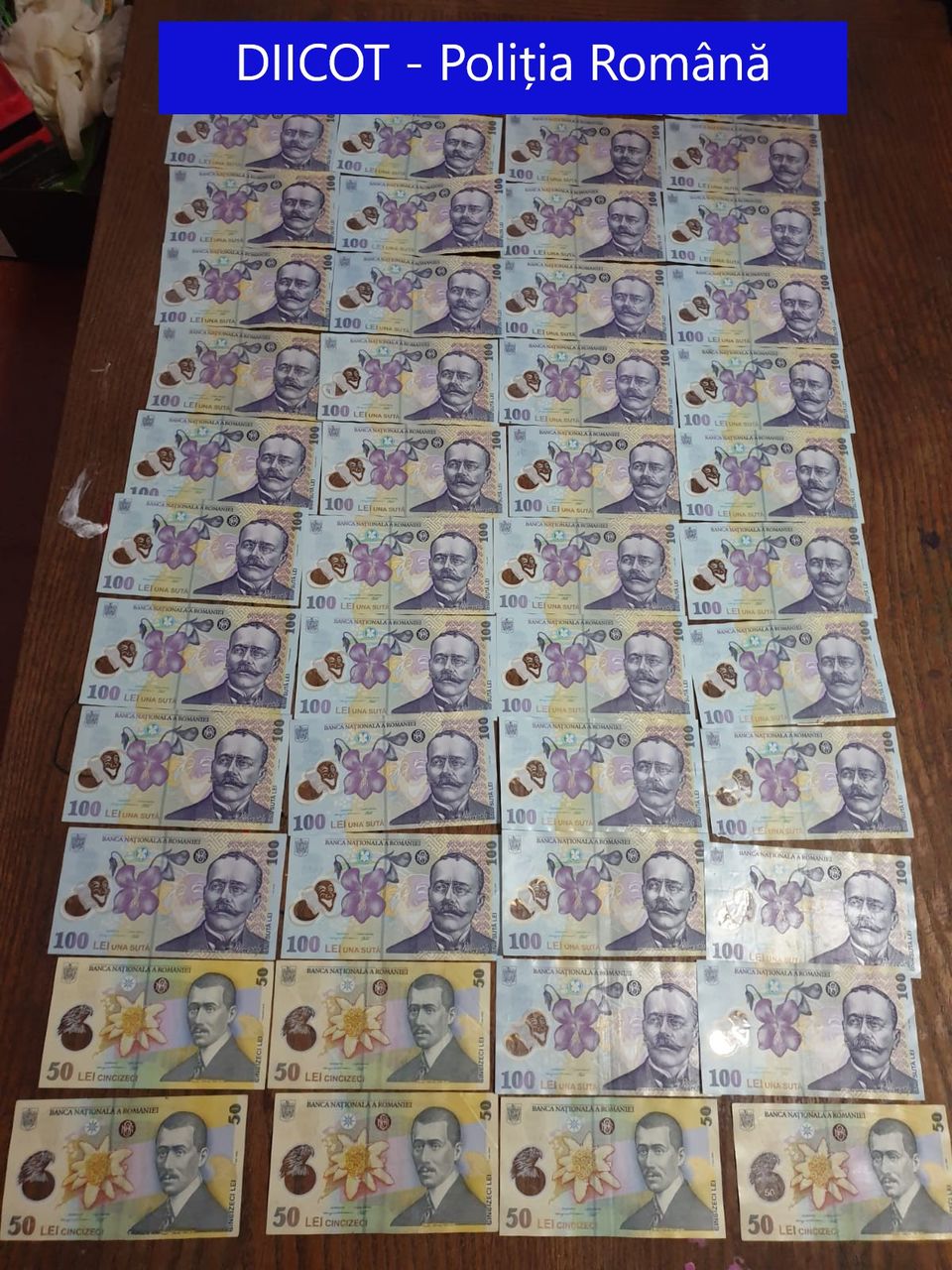 Traficanții din Moldova aveau mașini care își schimbau numărul din mers