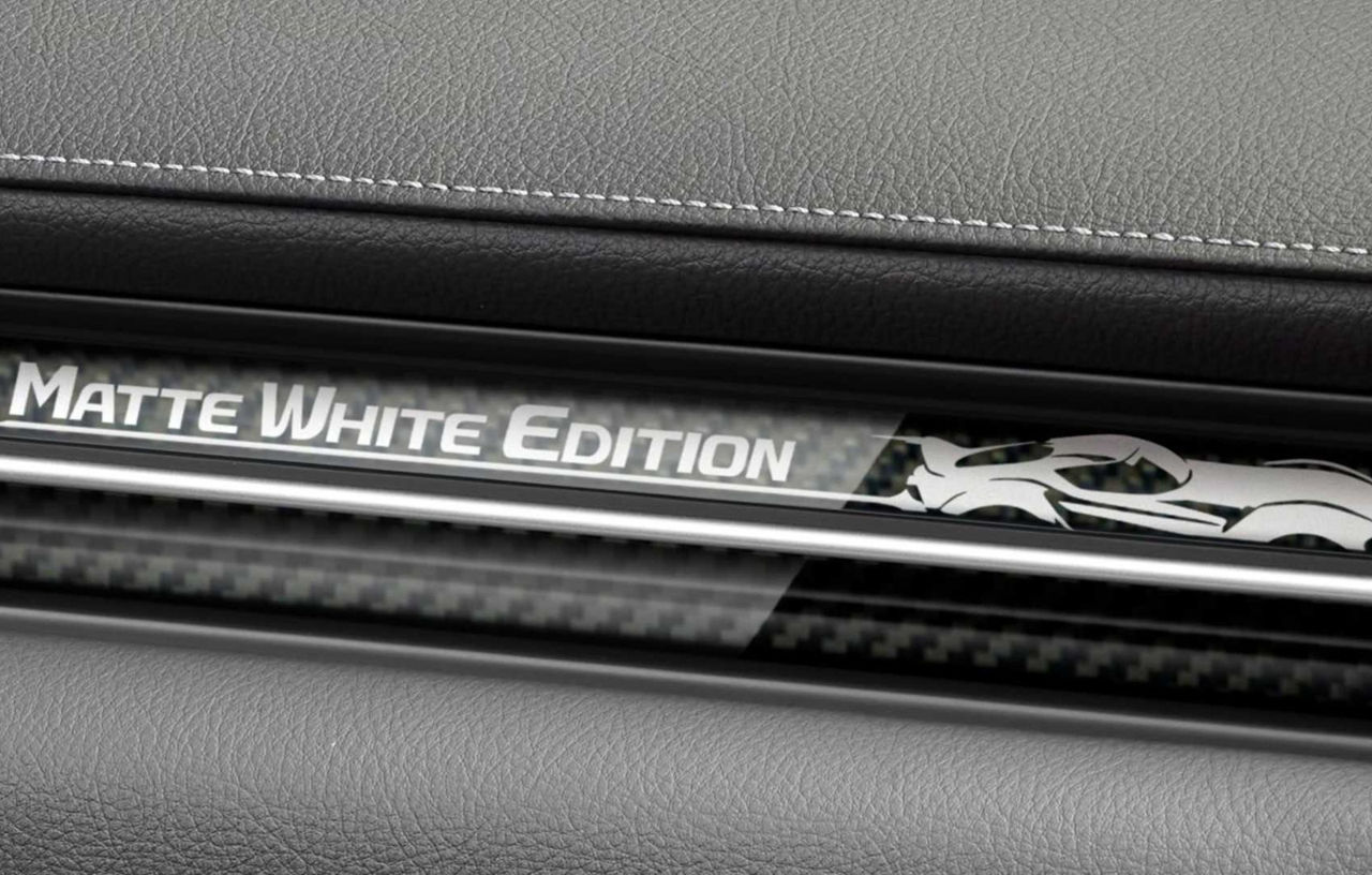 Toyota lansează ediția specială Supra Matte White Edition