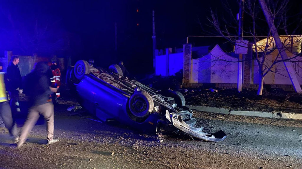 Accident tragic la Căușeni: O șoferiță de 22 de ani a murit