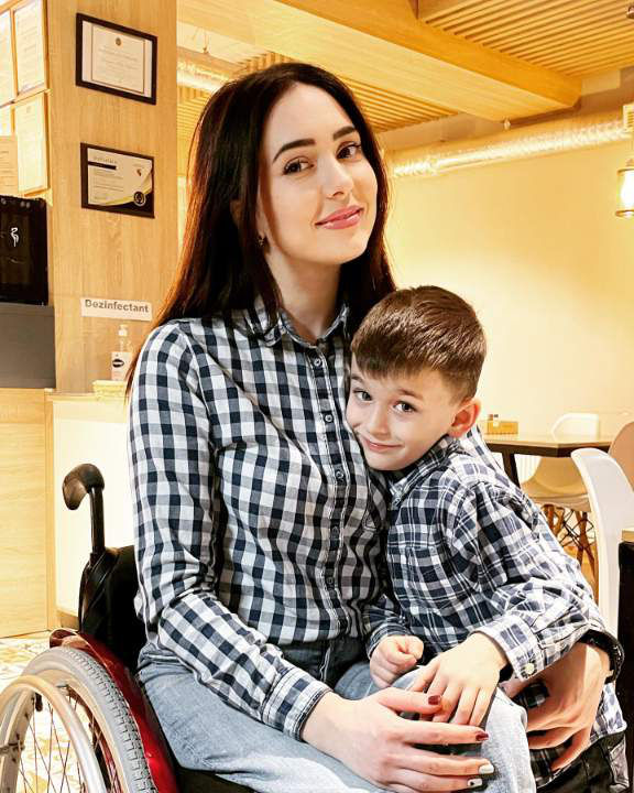 Visul unei mame în scaun cu rotile: Vreau să merg din nou