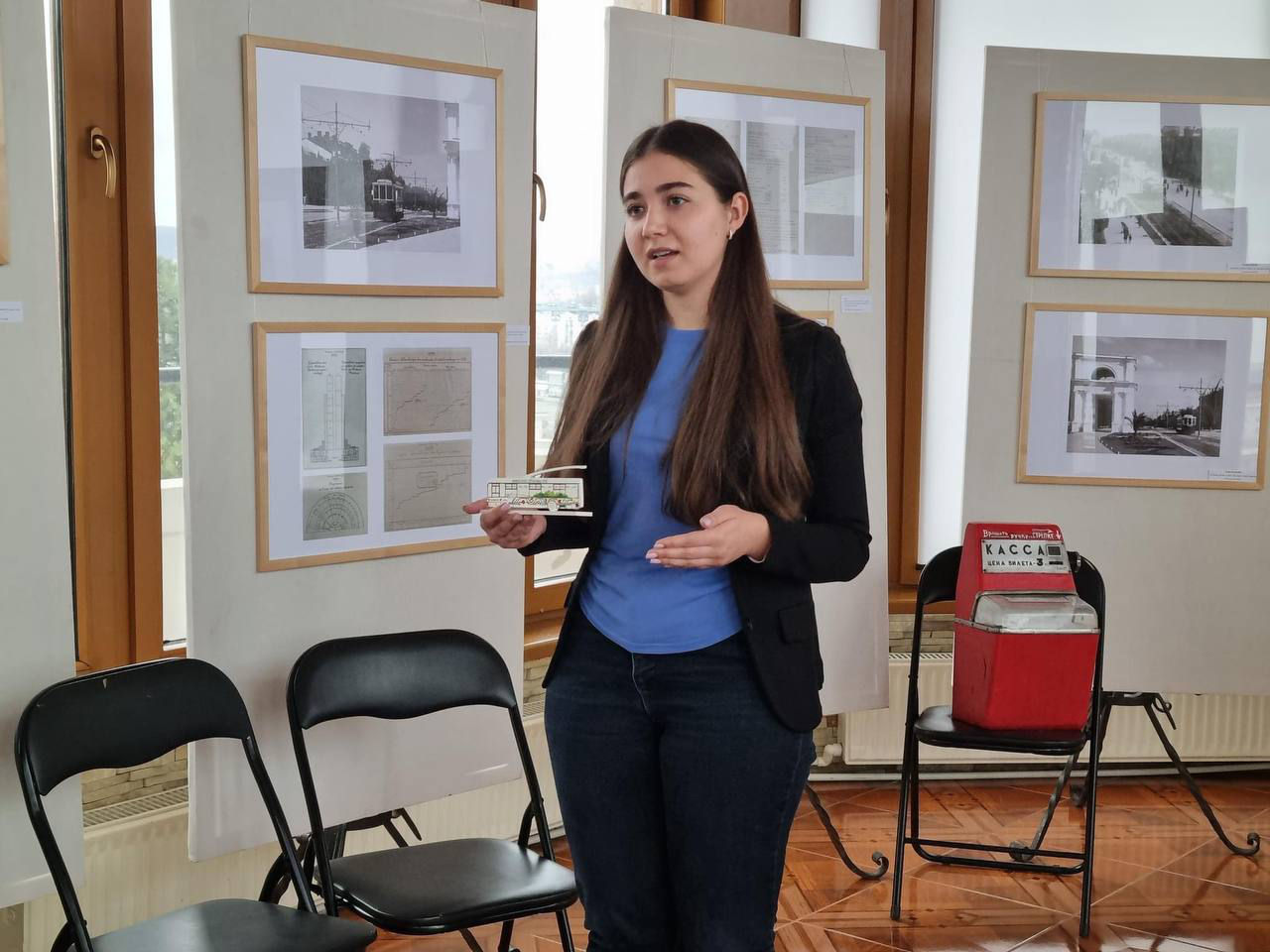 RTEC a inaugurat o expoziție fotografică cu tramvaiele din Chișinău