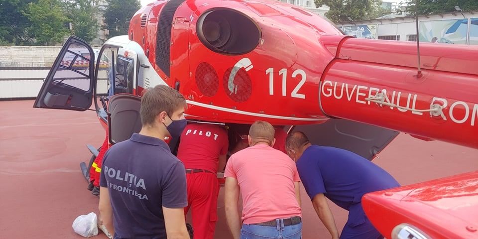 Un bărbat din Ocnița a fost adus la Chișinău cu un echipaj SMURD