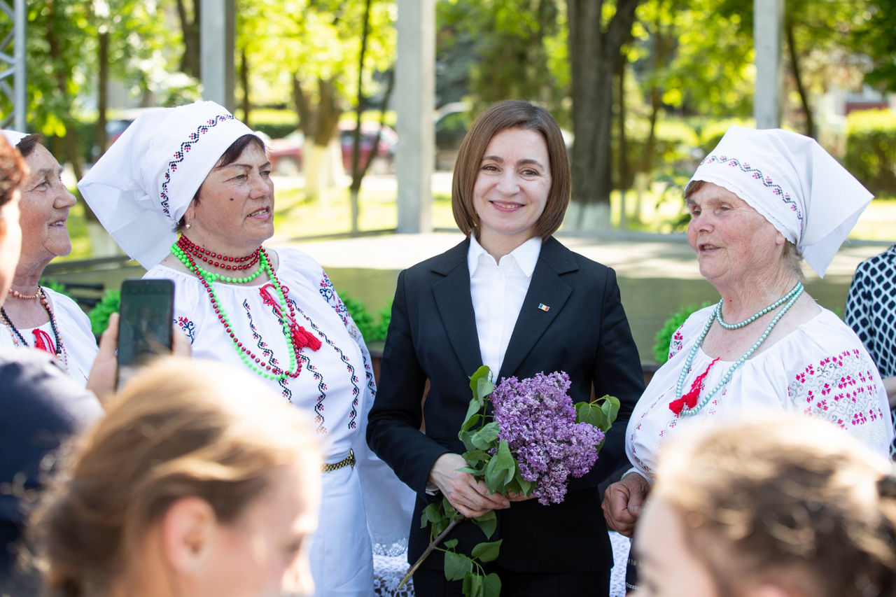 Sandu, către cetățenii de pe malul Nistrului: Am venit să vă încurajez