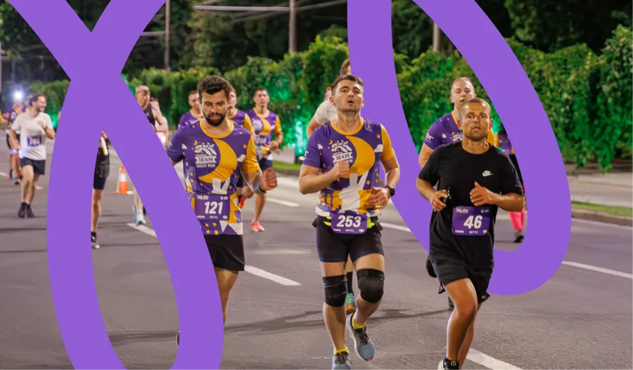 Sporter lit up the city… in running strides!